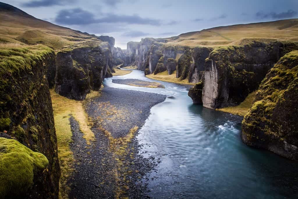 Fjaðrárgljúfur Canyon Iceland tour